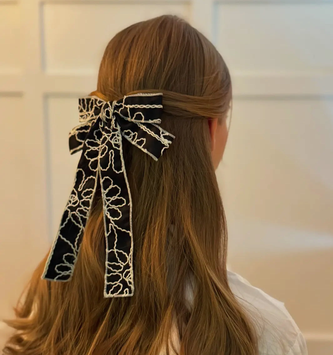 Artful Stitch Bow Hair Clip