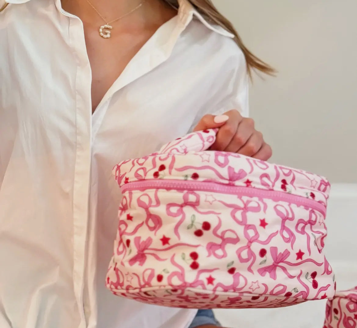 Cherry Bowtiful Travel Cosmetic Case with Handle