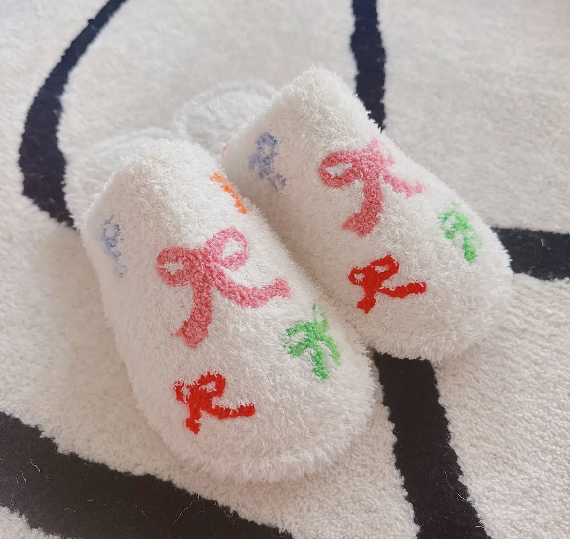 Bow Field Cozy Lounge Slipper